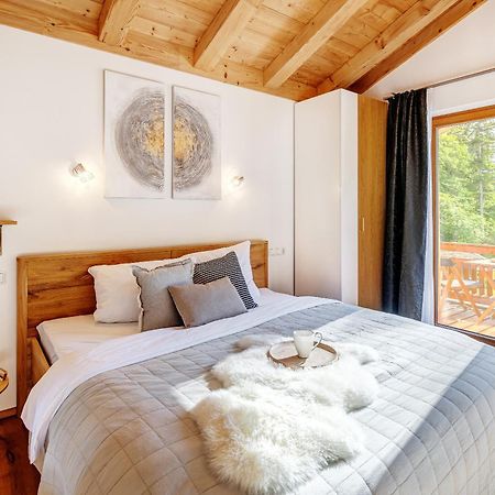Landhaus Trinis - Kleine Kaffee Tee Theke Mit Kuehlschrank - Parkplatz Rotta Kültér fotó